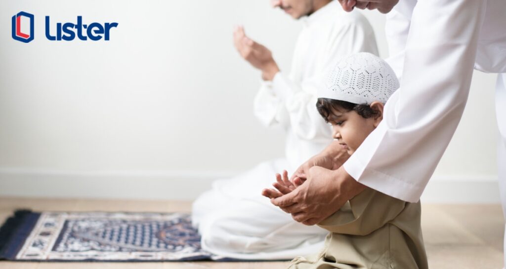 Salat Ied bersama keluarga.