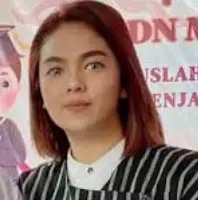Ibu Monica, orang tua peserta bimbingan ASEAN Scholarship Lister