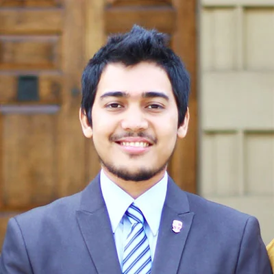 Riza Aulia, tutor kursus GMAT Lister